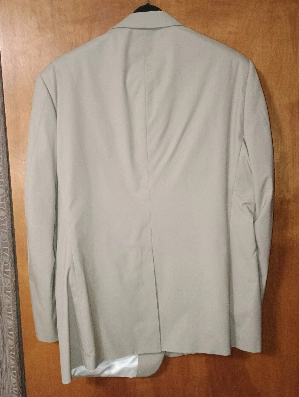 Tom Rich Classic Men's Light Beige Suit 44R Blazer 38R Pants Measurements in pic